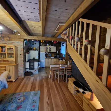 Lesnica Ze Ferienhaus