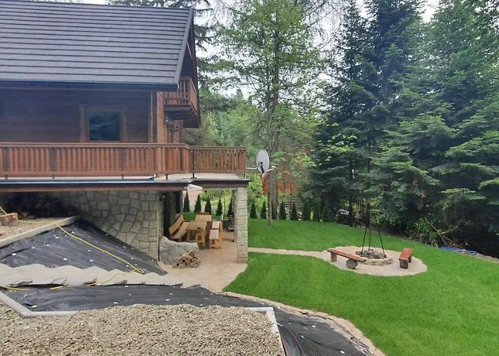 Lesnica Ze 펜션 브렌나